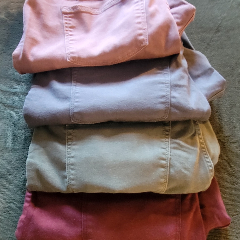 Maurices Women's Skinny Pants in Gray and Pink - Picture 4 of 4